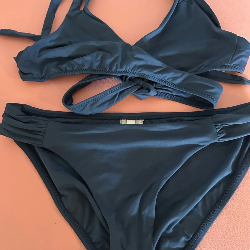 BECCA Navy Bikini Set - Picture 1 of 4